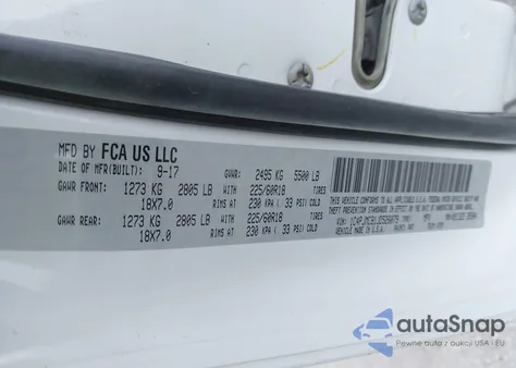 2018 Jeep Cherokee Latitude 4X4 z USA, uszkodzony, nr VIN 1C4PJMCB1JD526079